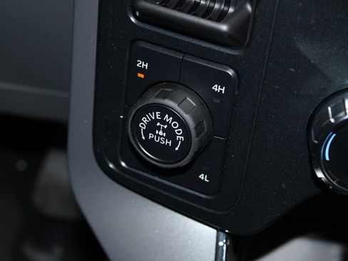 New 2026 Ford F150 XLT w/ Equipment Group 302A MID image 43