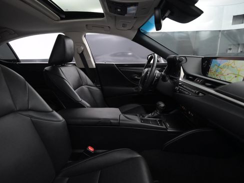 Used 2019 Lexus ES 350 image 48