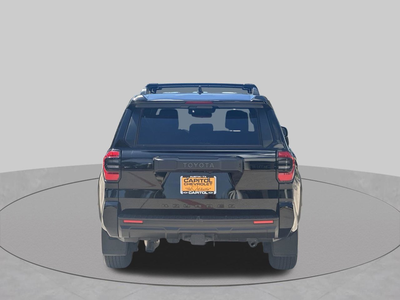 Used 2025 Toyota 4Runner SR5 AWD/4WD image 4
