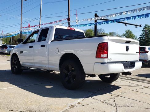 Certified 2019 RAM 1500 Express w/ Express Value Package AWD/4WD image 5