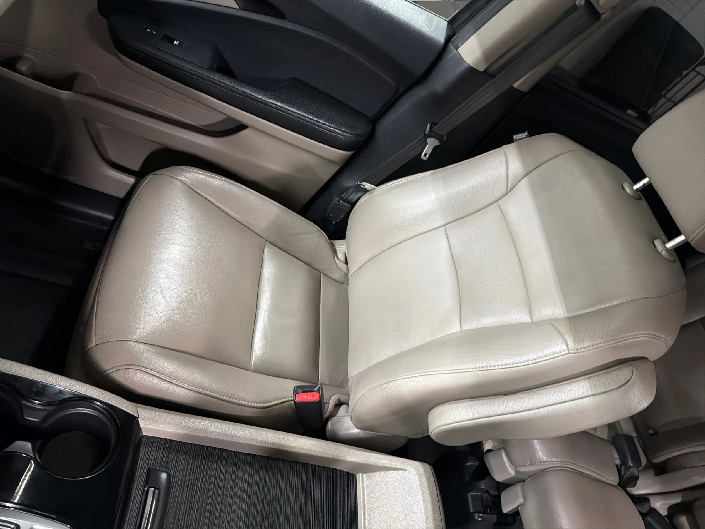Used 2017 Honda Pilot Touring image 17