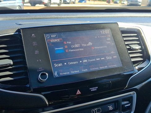 Used 2021 Honda Ridgeline Black Edition image 18