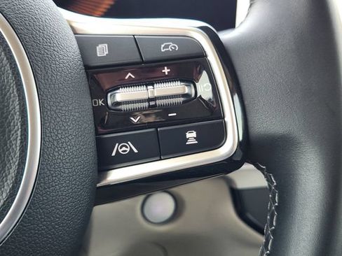 Used 2025 Kia Sorento EX FWD image 29