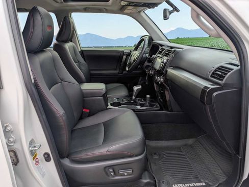 Used 2019 Toyota 4Runner TRD Pro AWD/4WD image 17