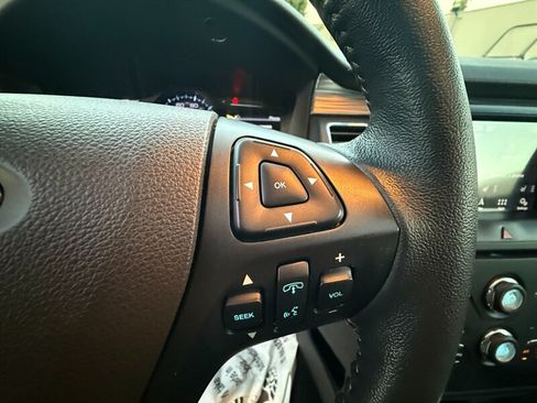 Used 2019 Ford Flex SEL w/ Equipment Group 202A FWD image 21