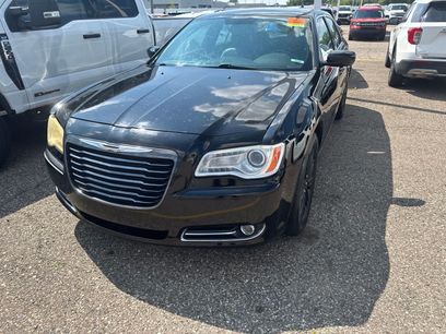 Used 2014 Chrysler 300 AWD w/ Driver Convenience Group
