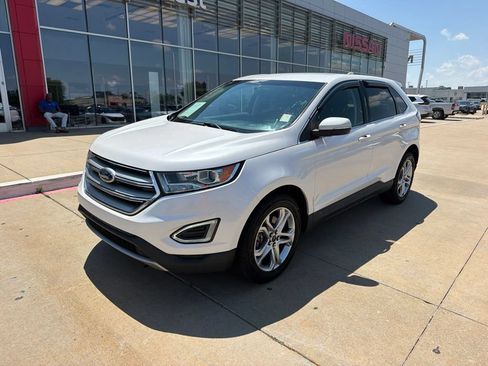 Used 2018 Ford Edge Titanium w/ Technology Package AWD/4WD image 1