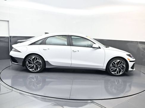 Certified 2023 Hyundai Ioniq 6 Limited RWD image 3
