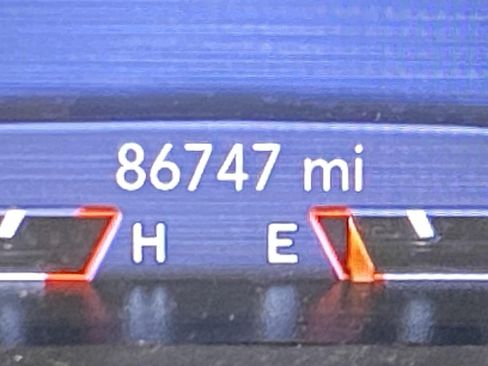 Used 2019 Jeep Cherokee High Altitude FWD image 28