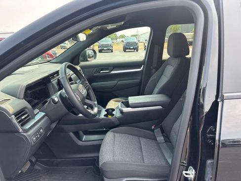 Used 2026 GMC Terrain Elevation w/ LPO, Floor Liner Package AWD/4WD image 11