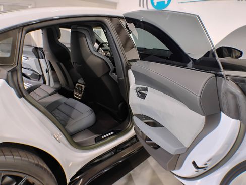 Used 2022 Audi e-tron GT Prestige w/ Prestige Package image 91