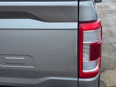 Used 2022 Ford F150 Lariat w/ Equipment Group 501A Mid image 11