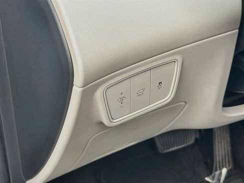 Certified 2024 Hyundai Tucson SEL FWD image 10