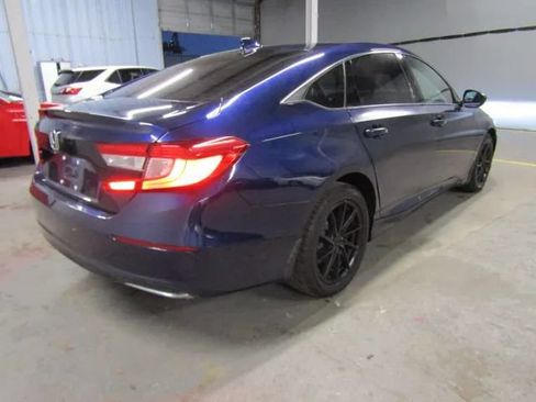 Used 2019 Honda Accord LX image 5