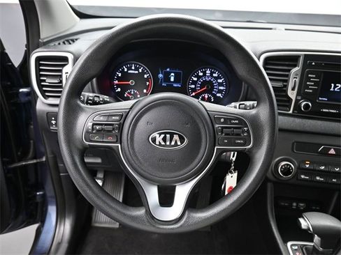 Used 2019 Kia Sportage LX image 14