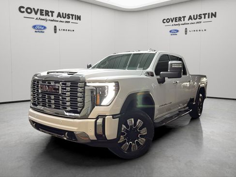 Used 2024 GMC Sierra 2500 Denali w/ Technology Package image 1