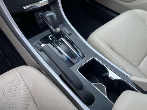 Used 2013 Honda Accord EX-L image 33