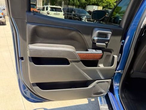 Used 2017 GMC Sierra 1500 SLT AWD/4WD image 57