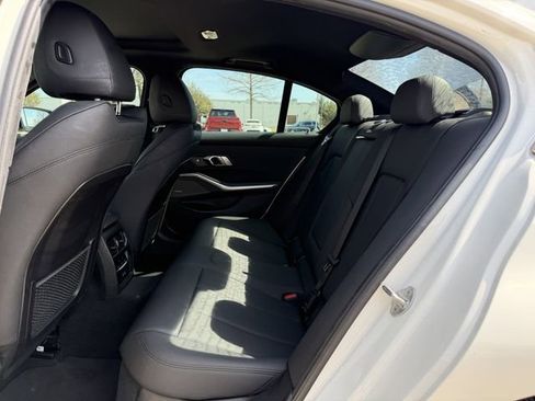 Used 2021 BMW 330i Sedan w/ Premium Package image 28