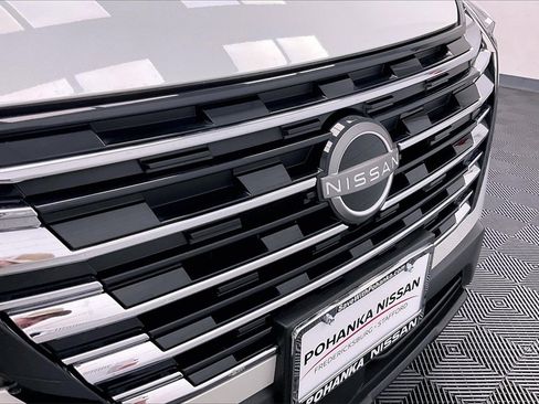 Certified 2025 Nissan Rogue S image 26