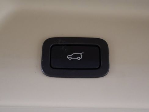 Used 2020 Land Rover Range Rover HSE image 60