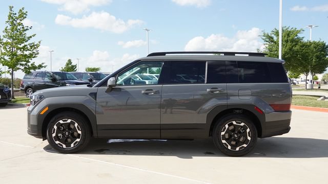 Used 2026 Hyundai Santa Fe SEL FWD image 3