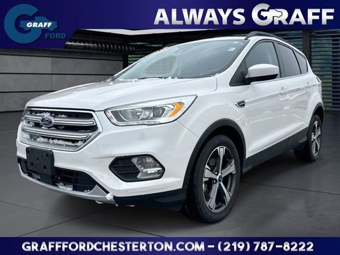 Used 2018 Ford Escape SEL w/ Ford Safe & Smart Package image 1
