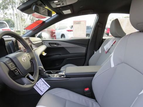 Certified 2026 Toyota Camry SE image 15