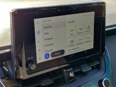 Used 2023 Toyota Corolla LE image 24