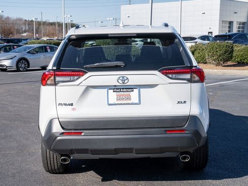 Certified 2025 Toyota RAV4 XLE Premium image 4