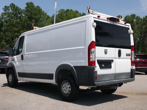 Used 2018 RAM ProMaster 1500 FWD image 3