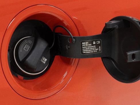 Used 2019 MINI Cooper S image 16