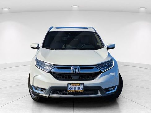 Used 2019 Honda CR-V Touring image 3