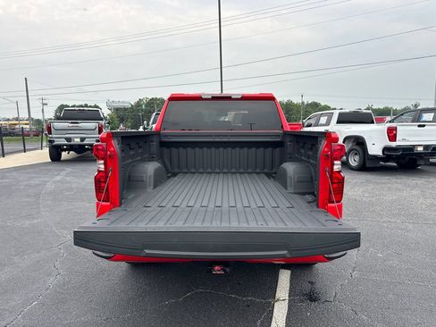 Used 2025 Chevrolet Silverado 1500 Custom AWD/4WD image 19