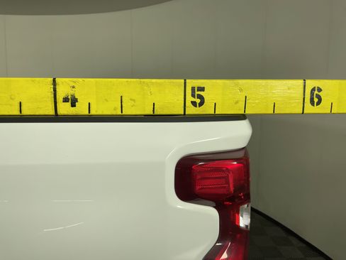 Used 2024 Chevrolet Silverado 1500 Custom image 7