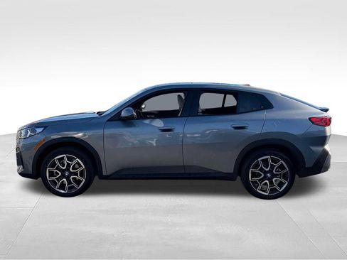 Used 2026 BMW X2 xDrive28i AWD/4WD image 5