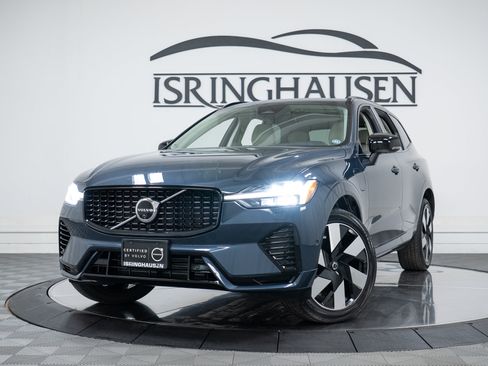 Certified 2024 Volvo XC60 T8 Plus w/ Climate Package AWD/4WD image 26