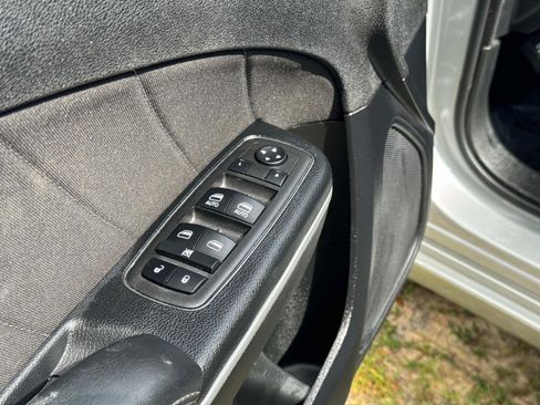 Certified 2023 Dodge Charger SXT image 17