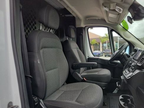 Used 2025 RAM ProMaster 2500 w/ U-Haul Equipment Group FWD image 16