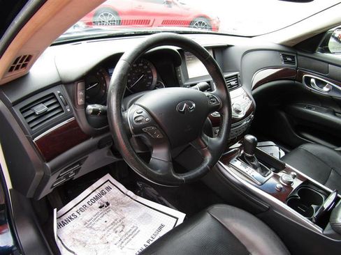 Used 2016 INFINITI Q70 L 3.7 image 14