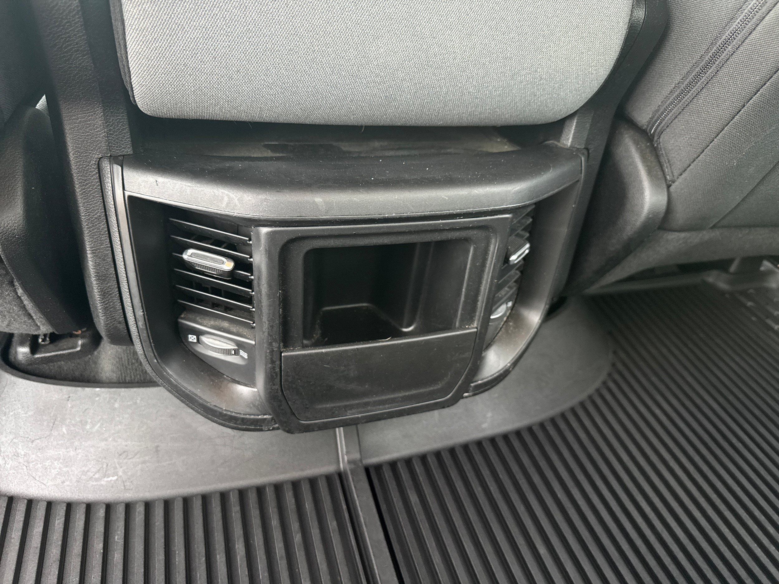 Used 2020 RAM 1500 Big Horn AWD/4WD image 14