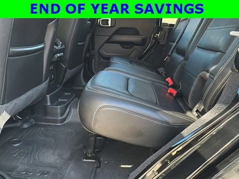 Used 2022 Jeep Wrangler Unlimited Sahara w/ Cold Weather Group image 21