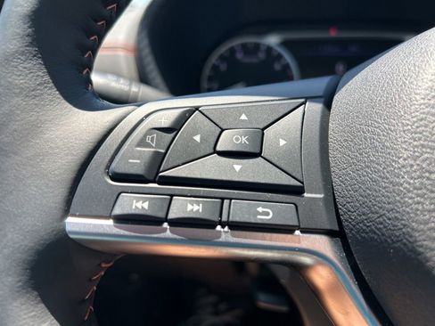 Certified 2025 Nissan Sentra SR w/ SR Premium Package FWD image 27