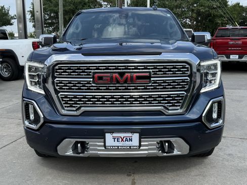 Used 2021 GMC Sierra 1500 Denali w/ Driver Alert Package II AWD/4WD image 9