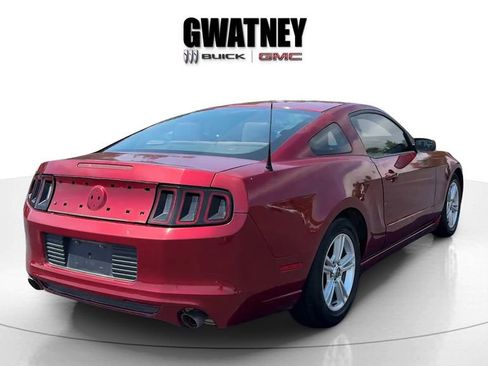 Used 2014 Ford Mustang Coupe RWD image 7