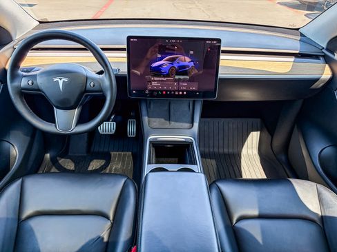 Used 2022 Tesla Model Y Performance AWD/4WD image 11