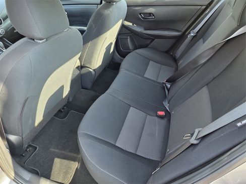 Used 2024 Nissan Sentra SV image 16