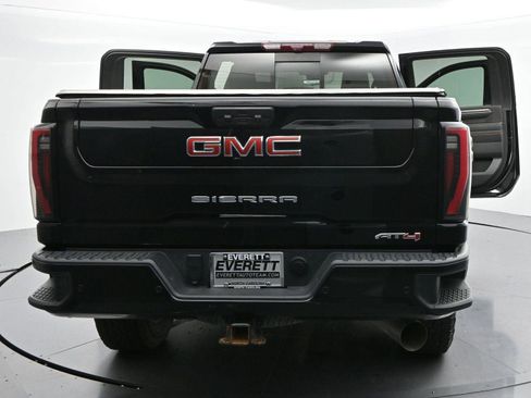 Used 2024 GMC Sierra 2500 AT4 w/ AT4 Premium Plus Package AWD/4WD image 45