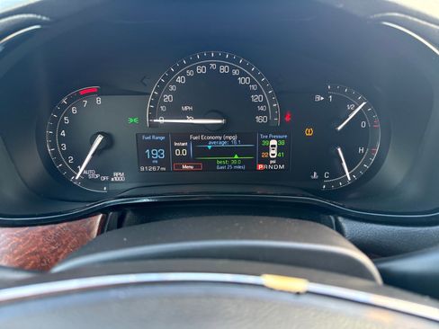 Used 2018 Cadillac CTS Luxury image 19