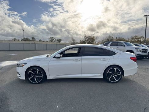 Used 2020 Honda Accord Sport image 7